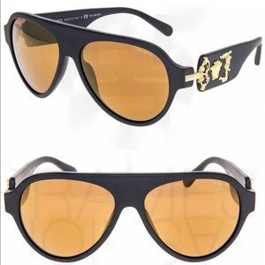 Authentic NEW Versace sunglasses